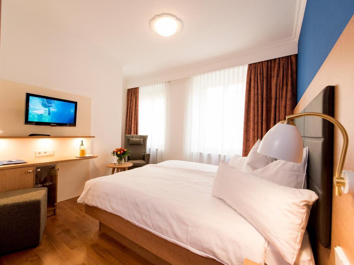 Hotel Ochsen Uberlingen Esterno foto