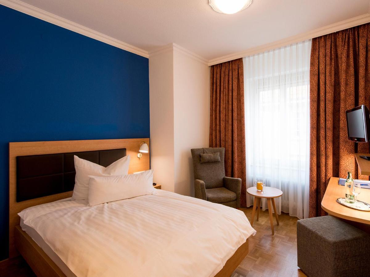 Hotel Ochsen Uberlingen Esterno foto